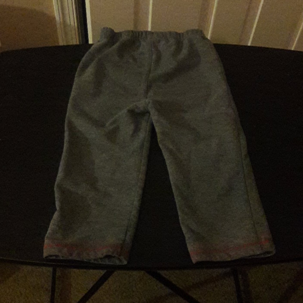 Calvin Klein Toddler Bottom Activewear - Picture 3 of 3